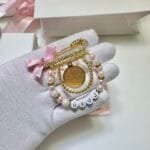 بروش طبقتين خرز وحروف خرزيه