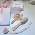 طقم الطفل الخشبي