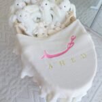 بطانية مواليد تطريز الإسم لونين